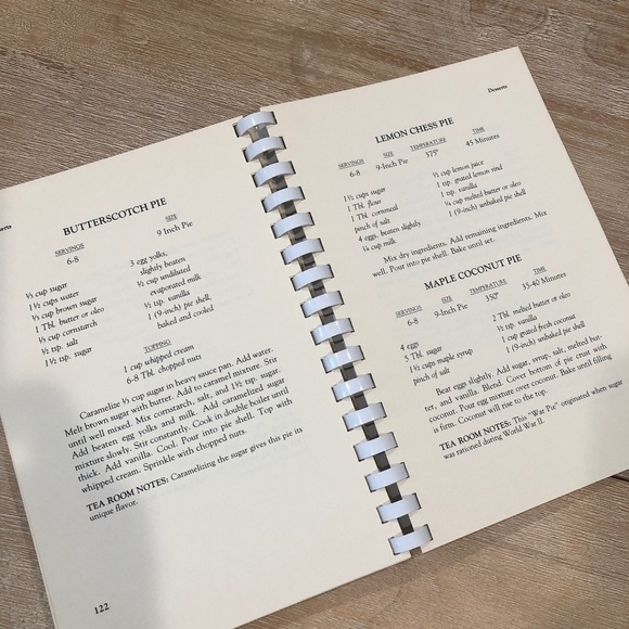 VINTAGE 1981The Frances Virginia Tea Rook Cookbook, by Millie Coleman - Picture 6 of 11